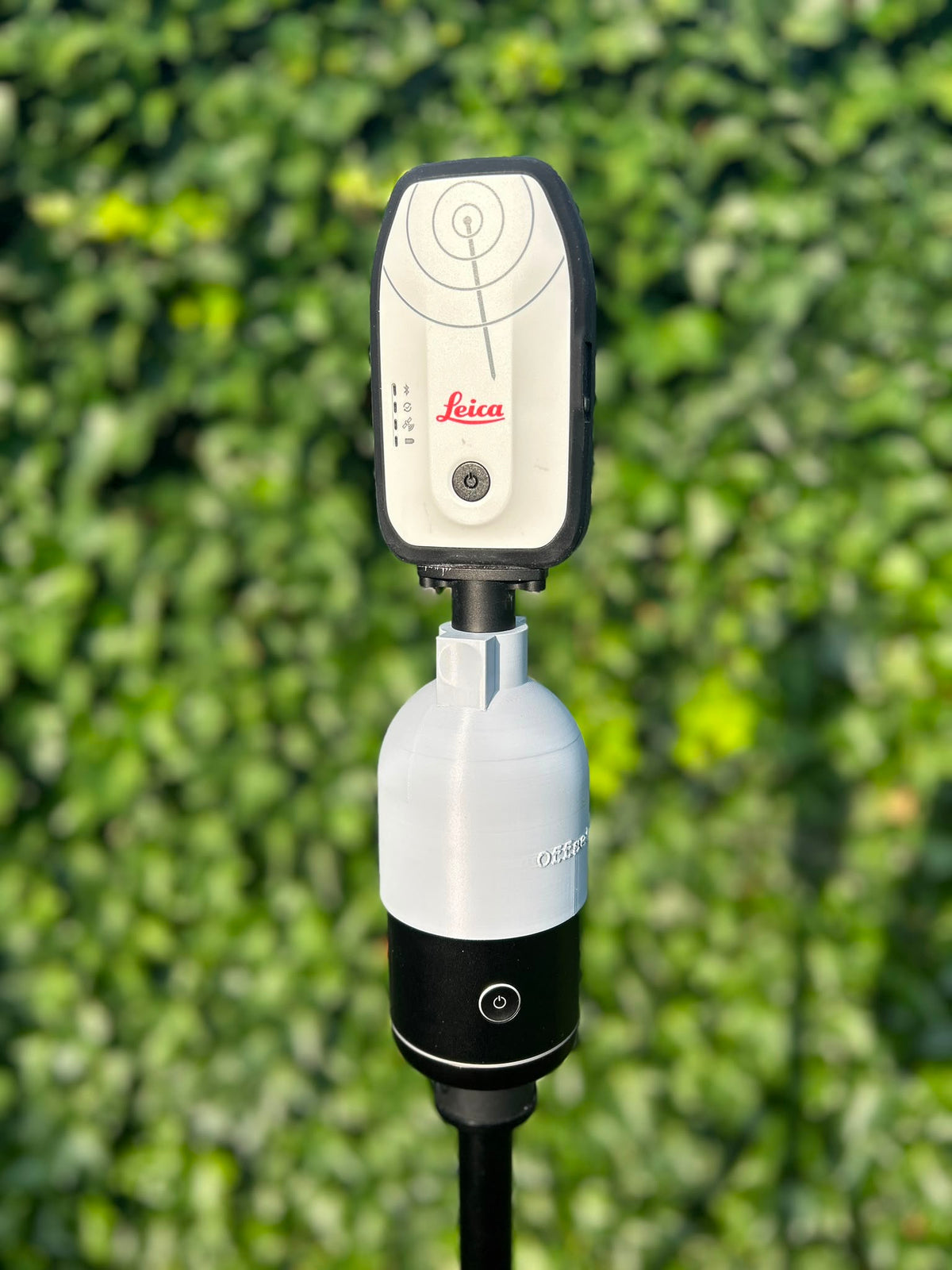 BLK360 GNSS adapter 5/8’’ -11 UNC